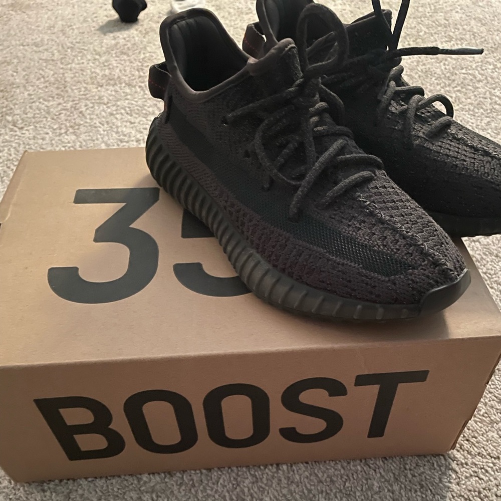COPY: AUTHENTIC REFLECTIVE YEEZYS🖤